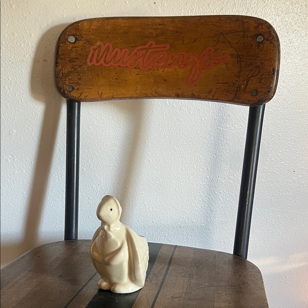 Antique cream ceramic turtle with hat trinket floral vase